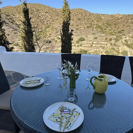 Cactus & Almonds Beautiful Hideaway