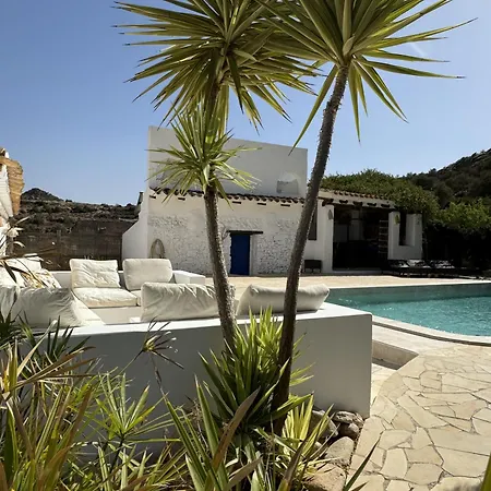 Holiday home Cactus & Almonds Beautiful Hideaway Lubrin